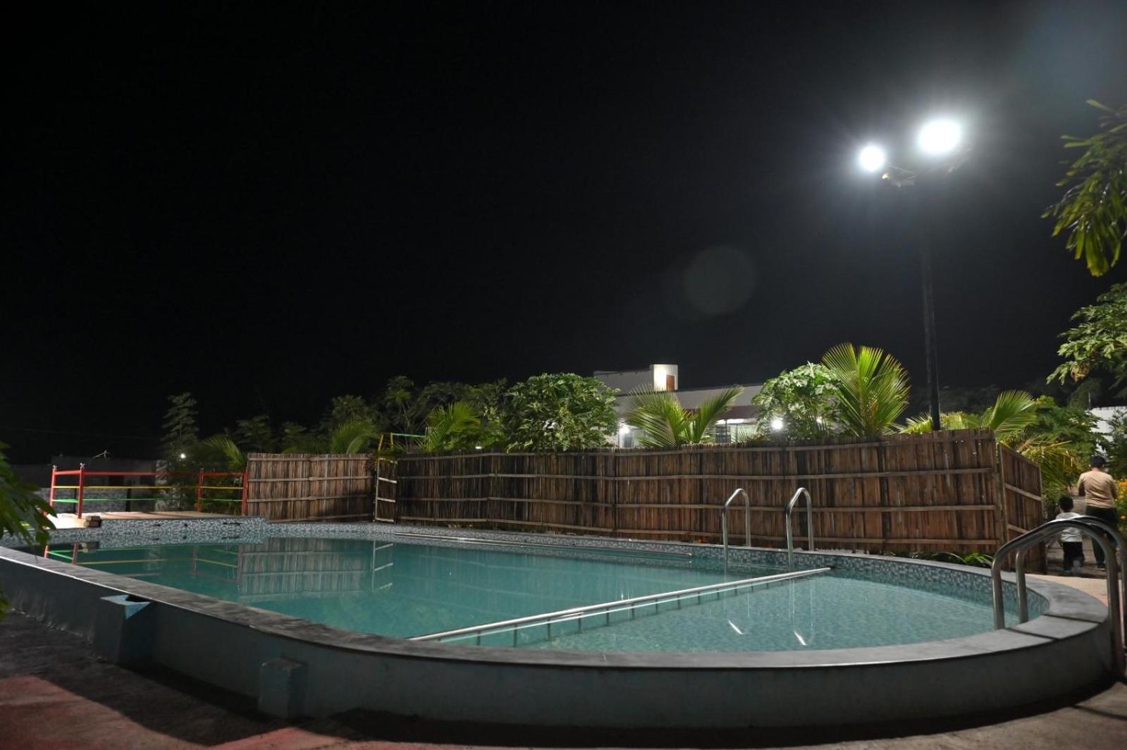Apna Farmhouse - Private Villa With Pool & Play Area - Near Fort -15 Min To Ellora Caves Daulatabad 外观 照片